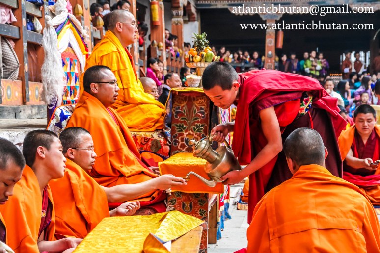 State Religion : Mahayana Buddhism